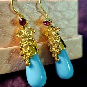 Earrings, teardrop, turquoise and gold (NWOT)